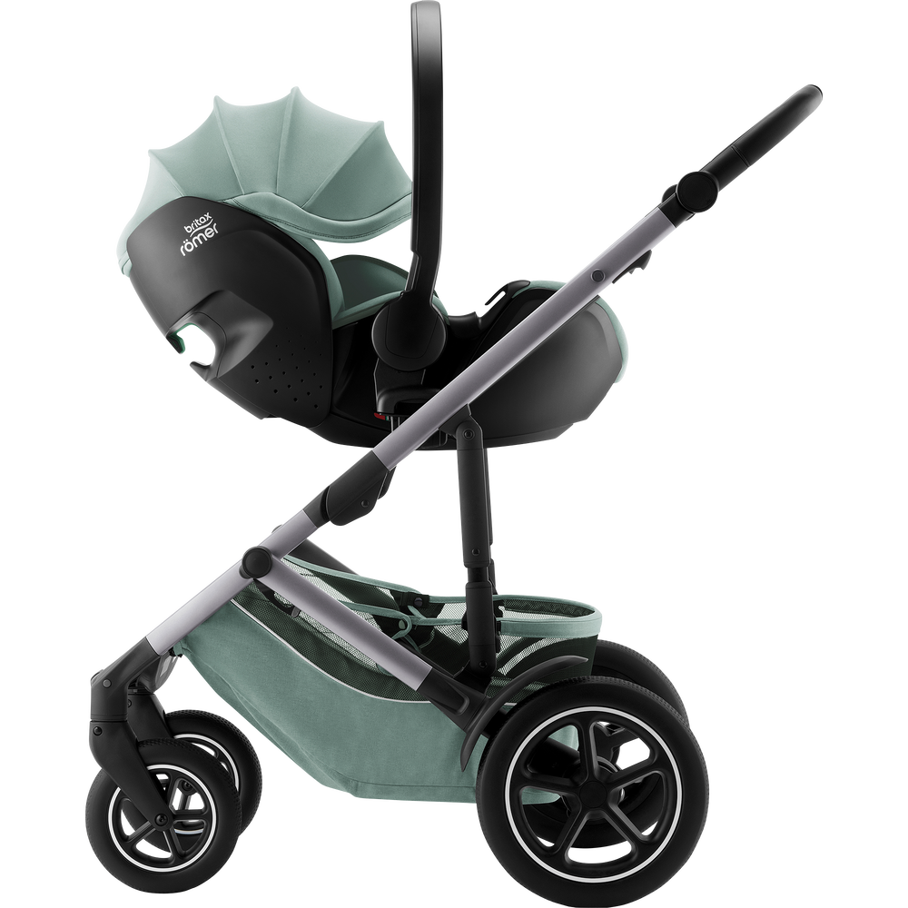 New Britax Romer Baby-Safe Pro Car Seat Jade Green with Vario Basse 5Z - Clearance